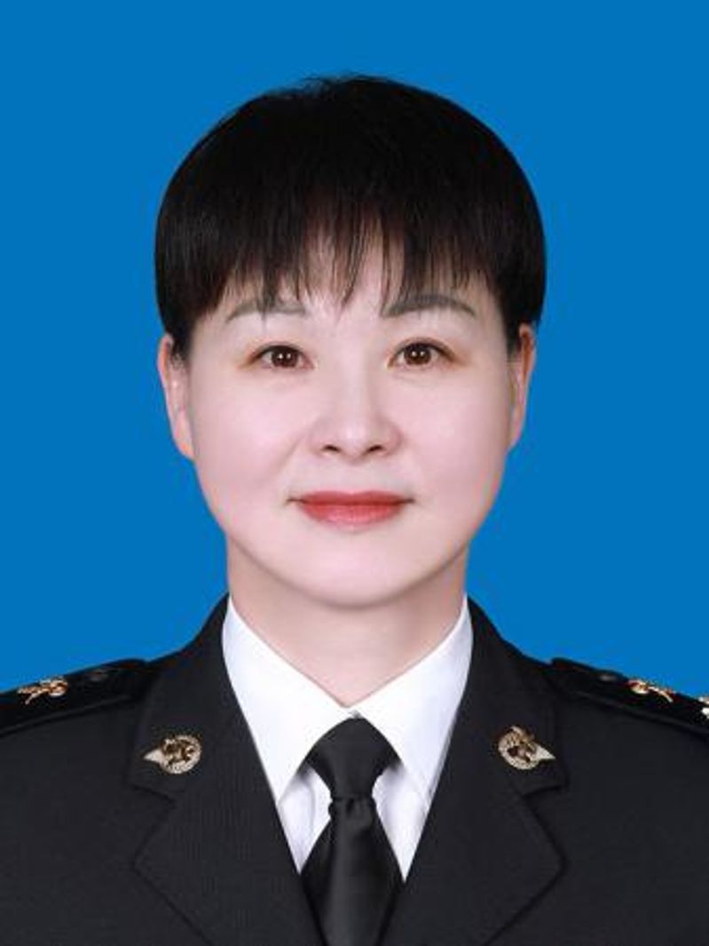 应小莉