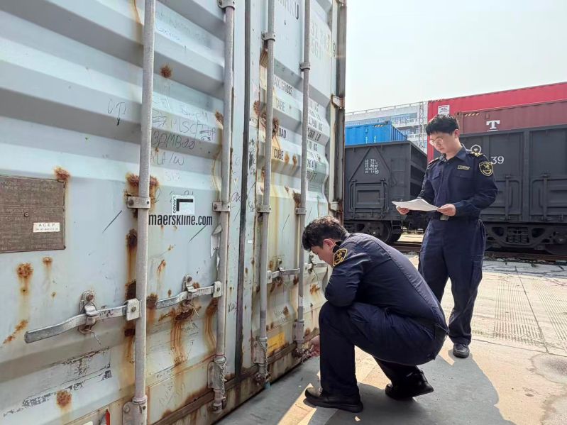 厦门港试点多式联运“水水中转”半年 30万吨外贸货物畅享“一单到底”